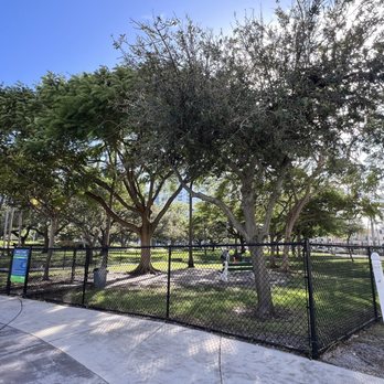 Artspark Dog Park - Dog Parks Near Me - Hollywood, Florida Artspark Dog Park - Dog Parks Near Me - Hollywood, Florida