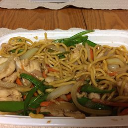 Chicken Lo Mein