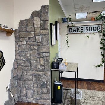 Honeycomb Bakery - the entrance to the bakery - Bakeries Near Me - Syracuse, New York Honeycomb Bakery - the entrance to the bakery - Bakeries Near Me - Syracuse, New York