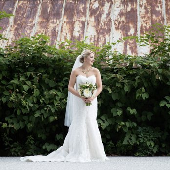 Your Dream Bridal - January 2017 purchase from Dream, for an August 2017 wedding. Loved it! - Bridal Near Me - Sudbury, Massachusetts Your Dream Bridal - January 2017 purchase from Dream, for an August 2017 wedding. Loved it! - Bridal Near Me - Sudbury, Massachusetts