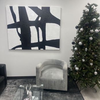 MediPedi Spa - Waiting area - Nail Salons Near Me - Houston, Texas MediPedi Spa - Waiting area - Nail Salons Near Me - Houston, Texas