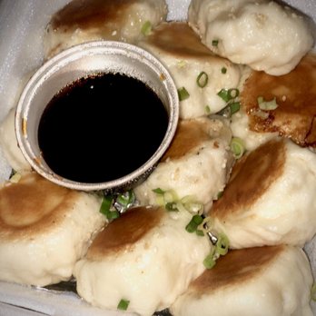 Dew Drop Inn - Shanghai Pork Meat Buns - Chinese Near Me - Honolulu, Hawaii Dew Drop Inn - Shanghai Pork Meat Buns - Chinese Near Me - Honolulu, Hawaii