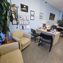 JJ Global Investment - Consultation area inside JJ Global Investment Inc office.