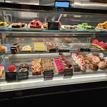 The Great Commoner - Pastry case - Breakfast & Brunch Near Me - Dearborn, Michigan