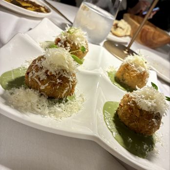 Nicola Restaurant - Quinoa arancini with a yummy mint-peanut sauce - Peruvian Near Me - San Luis, California Nicola Restaurant - Quinoa arancini with a yummy mint-peanut sauce - Peruvian Near Me - San Luis, California