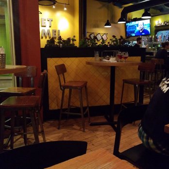 Pies & Pints - Late Dinner - Pizza Near Me - Charleston, West Virginia