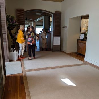 Orchids - Entrance - Breakfast & Brunch Near Me - Honolulu, Hawaii