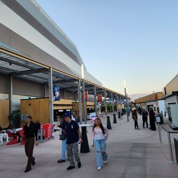 Acrisure Arena - Outside eateries by east entrance - Music Venues Near Me - Palm Desert, California