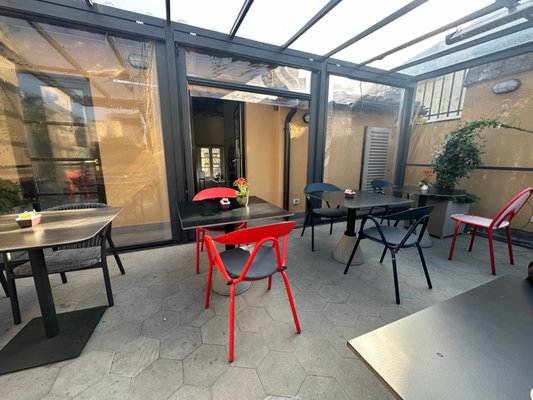 Milu Hotel by null