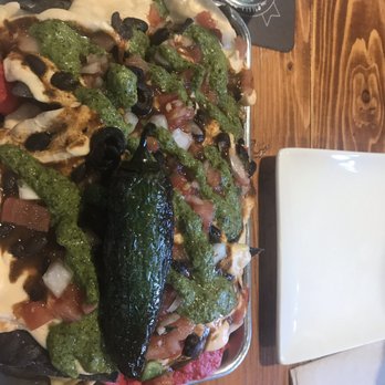 Sunriver Brewing -Oakway Pub - 1/2 Nachos - New American Near Me - Eugene, Oregon