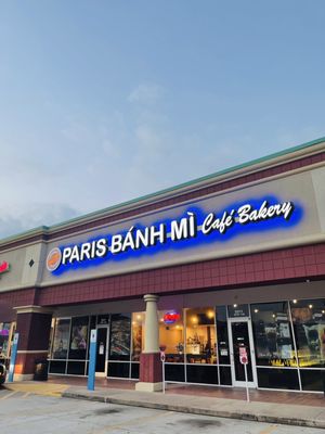 Paris Banh Mi Pho Pearland by null
