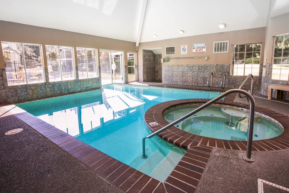 BRIDLE TRAILS APARTMENTS Updated September 2024 64 Photos & 16 Reviews 6600 130th Ave NE