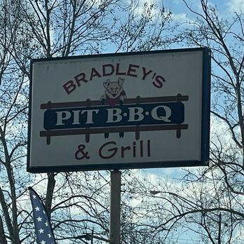 Bradley's Pit Barbecue & Grill - The sign - Barbeque Near Me - Sweetwater, Tennessee Bradley's Pit Barbecue & Grill - The sign - Barbeque Near Me - Sweetwater, Tennessee