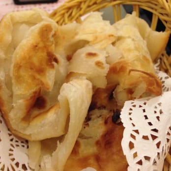 翡翠拉麵小籠包 - Pancake--2/5 i would skip this dish - Shanghainese Near Me - Hong Kong, HK 翡翠拉麵小籠包 - Pancake--2/5 i would skip this dish - Shanghainese Near Me - Hong Kong, HK