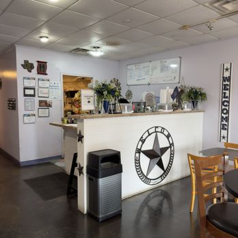R & S Barbeque - Barbeque Near Me - Waco, Texas