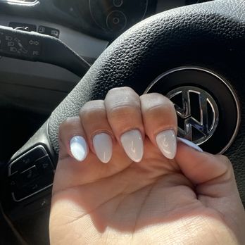 Pamper Me Nails & Spa - Nail Salons Near Me - Hesperia, California