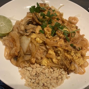Mozen Asian Kitchen - Pad Thai - Bubble Tea Near Me - Cabazon, California Mozen Asian Kitchen - Pad Thai - Bubble Tea Near Me - Cabazon, California