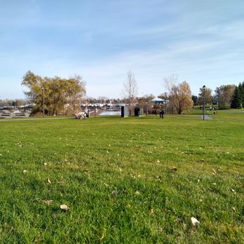 Dick Bell Park - Parks Near Me - Ottawa, Ontario