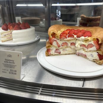 HARBS SoHo - Bakeries Near Me - New York, New York