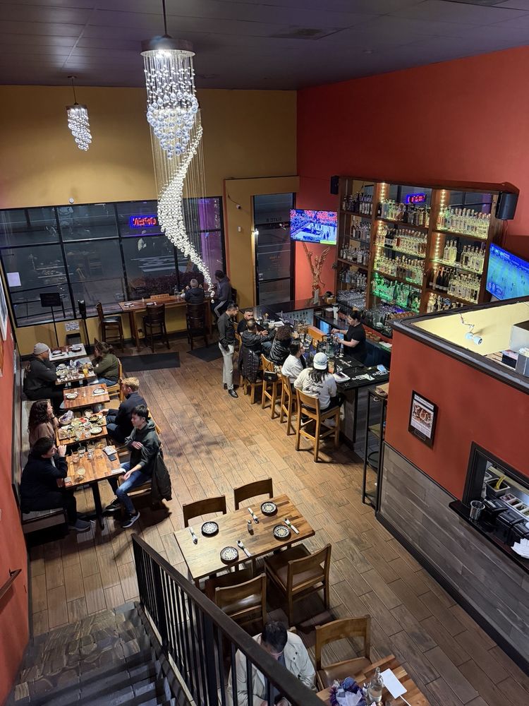 La Fonda De Los Carnalitos