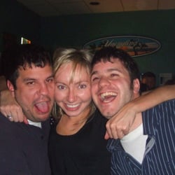 Strikers Pub