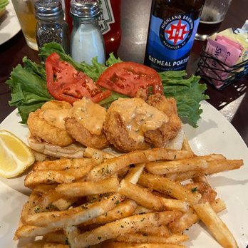 Captain Ratty's - Shrimp Po Boy - Seafood Near Me - New Bern, North Carolina Captain Ratty's - Shrimp Po Boy - Seafood Near Me - New Bern, North Carolina