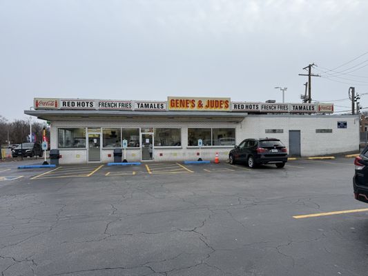 Gene & Jude's by null