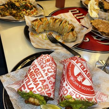 Desvelados - Tacos Near Me - Pasadena, California