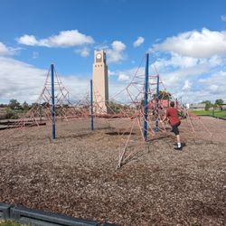 Rio Vista Park - Climbing rope structure