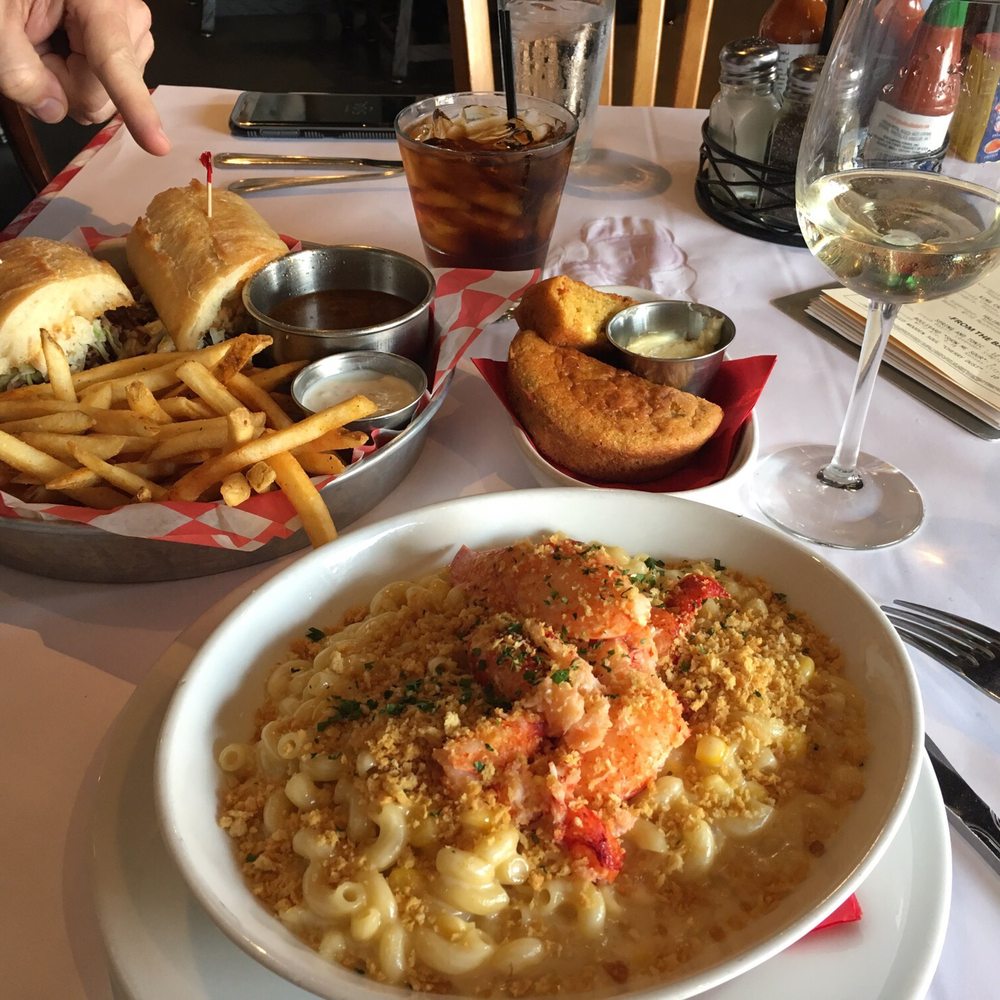 Lobster mac and the lamb sandwich Lobster mac and the lamb sandwich