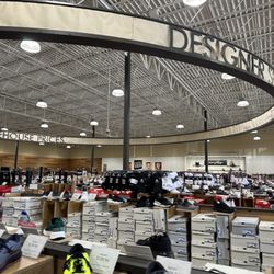 DSW Designer Shoe Warehouse