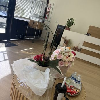 Wonder Nail Studio - Nail Salons Near Me - Sunnyvale, California