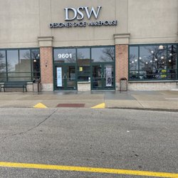 DSW Designer Shoe Warehouse