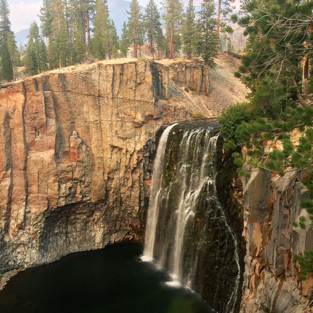 Devil's Postpile National Monument - Beautiful view of Rainbow Falls, which is about 2.5 miles from the rock pile. - Landmarks & Historical Buildings Near Me - Mammoth Lakes, California Devil's Postpile National Monument - Beautiful view of Rainbow Falls, which is about 2.5 miles from the rock pile. - Landmarks & Historical Buildings Near Me - Mammoth Lakes, California