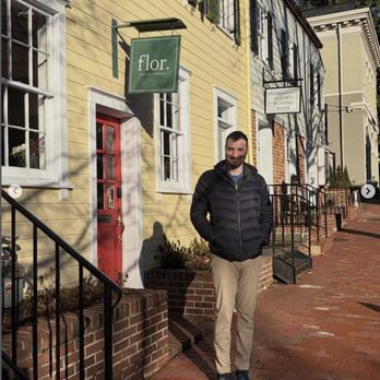 Flor - Coffee & Tea Near Me - Washington, DC, District of Columbia