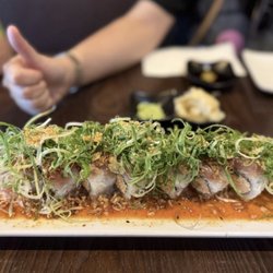 Spicy Garlic Albacore Roll!