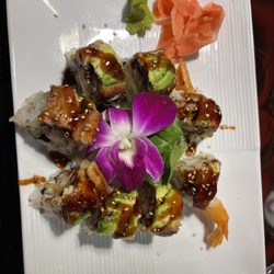 Szechuan House - Black Dragon Roll