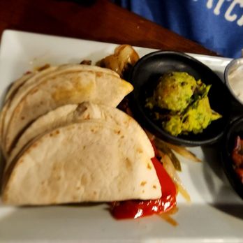 Breckenridge Tap House - Fajitas (steak was a little tough) - Tacos Near Me - Breckenridge, Colorado Breckenridge Tap House - Fajitas (steak was a little tough) - Tacos Near Me - Breckenridge, Colorado