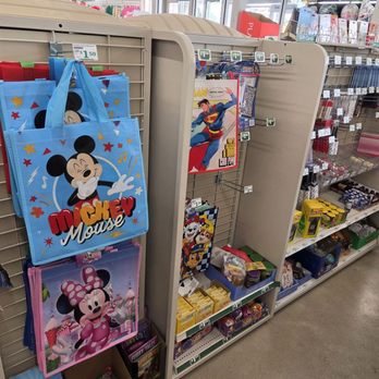 Dollar Tree - Discount Store Near Me - Wauwatosa, Wisconsin