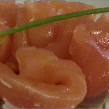Port Ellen Clan - Salmon with goat cheese. - Tuscan Near Me - Lucca, LU Port Ellen Clan - Salmon with goat cheese. - Tuscan Near Me - Lucca, LU