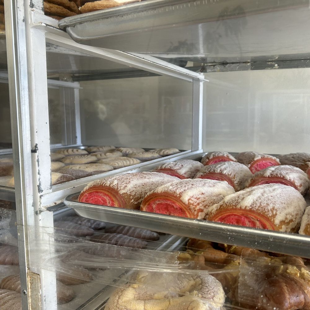 Acapulco Bakery - Bakeries Near Me - Shorewood, Illinois