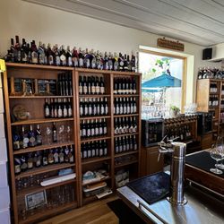 Wine bar