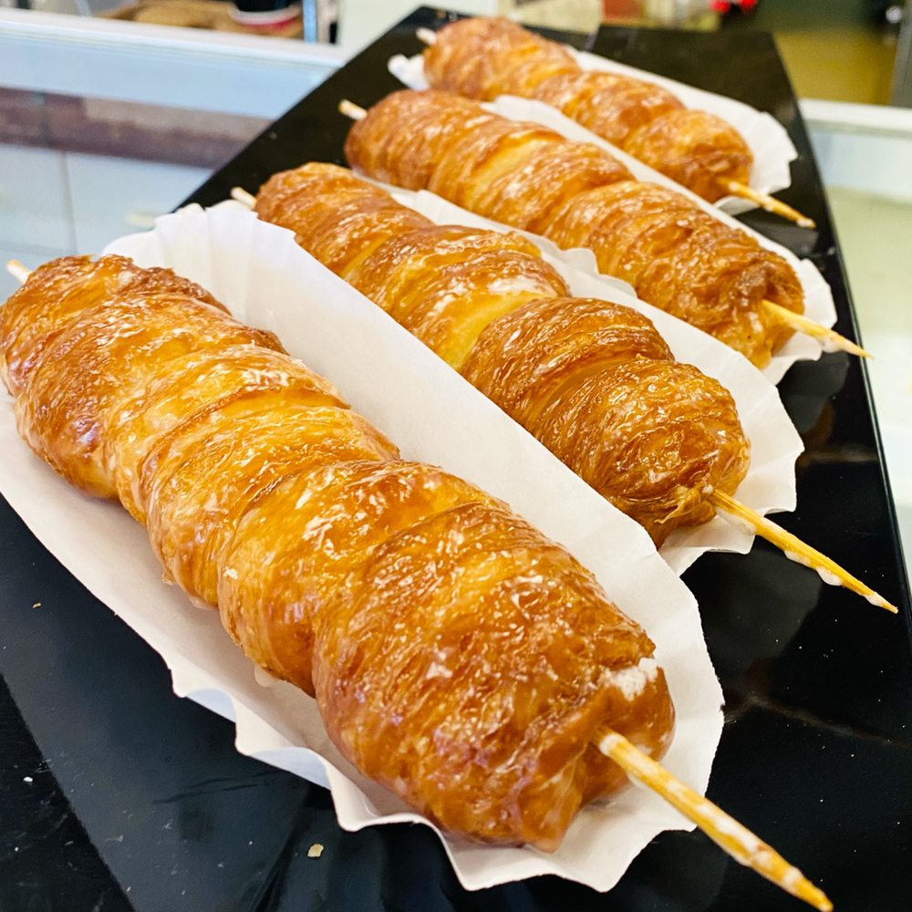 GOLDEN DONUTS 307 Photos & 156 Reviews Donuts 8411 Elk Grove