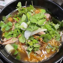 Sn2. Roasted-duck Noodle Soup