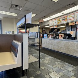Very Clean Dining Area Very Clean Dining Area