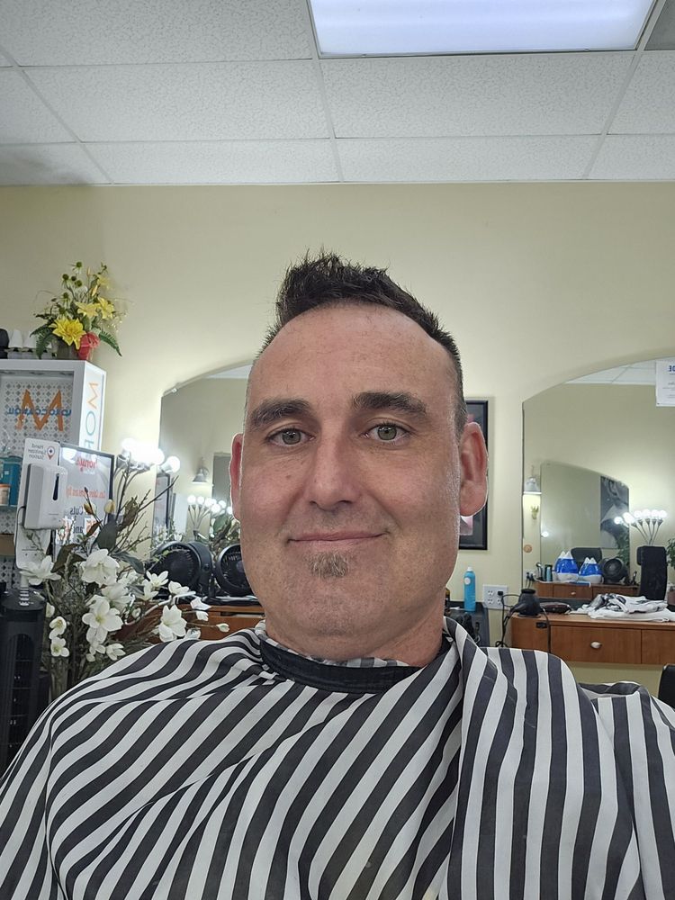 Tony's Hair Care Logo