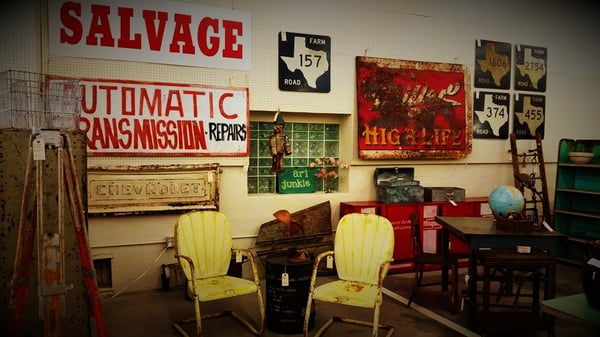 Lula B's Oak Cliff Vintage Shop by null
