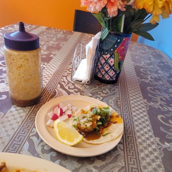Aurora’s Restaurant - Taco de Chicharrón - Mexican Near Me - Lost Hills, California