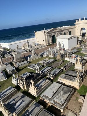Cementerio Santa María Magdalena de Pazzis by null