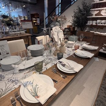 Crate & Barrel - Furniture Stores Near Me - Roseville, California Crate & Barrel - Furniture Stores Near Me - Roseville, California